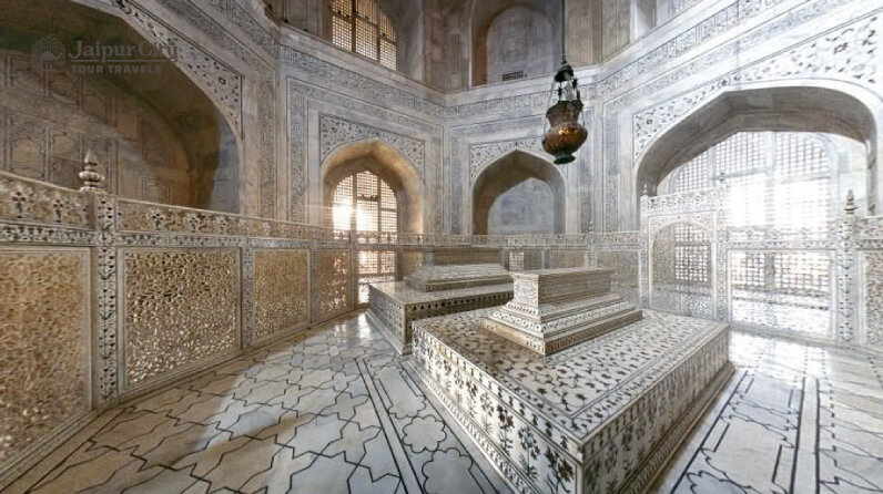 Taj Mahal tour from Jaipur